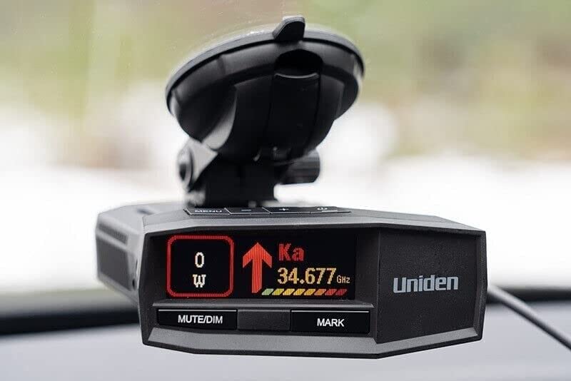 UNIDEN R8 Extreme Long-Range Radar/Laser Detector, Dual-Antennas Front & Rear Detection w/Directional Arrows, Built-in GPS w/Real-Time Alerts, Voice Alerts, Red Light Camera and Speed Camera Alerts