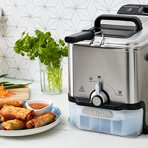 T-fal 3.5L Stainless Steel Deep Fryer with Basket, 1700W, Oil Filtration, Temp Control, Digital Timer, Dishwasher Safe Parts