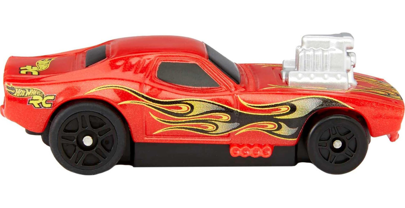 Hot Wheels RC Toy Car, Remote-Control Rodger Dodger in 1:64 Scale, Works On- & Off-Track