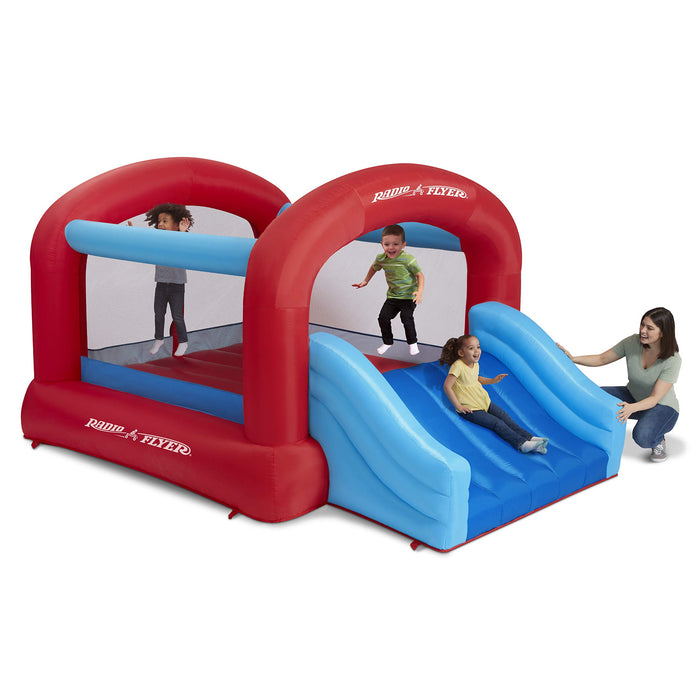 Radio Flyer Backyard Bouncer, Bounce House, Inflatable Jumper with Air Blower, Ages 3-8 Years