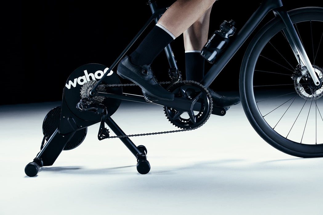 Wahoo KICKR CORE Direct Drive Bike Resistance Trainer for Cycling/Spinning Indoors