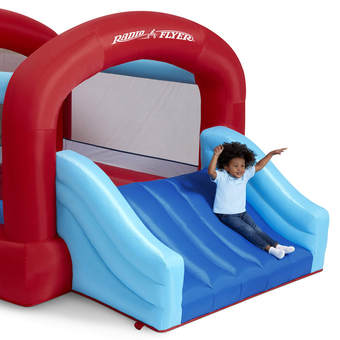 Radio Flyer Backyard Bouncer, Bounce House, Inflatable Jumper with Air Blower, Ages 3-8 Years