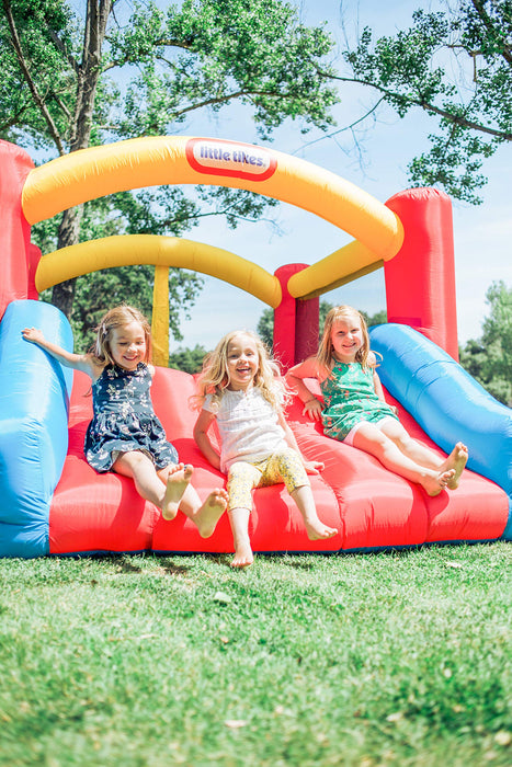 Little Tikes Jump 'n Slide Inflatable Bouncer Includes Heavy Duty Blower With GFCI, Stakes, Repair Patches, And Storage Bag, for Kids Ages 3-8 Years