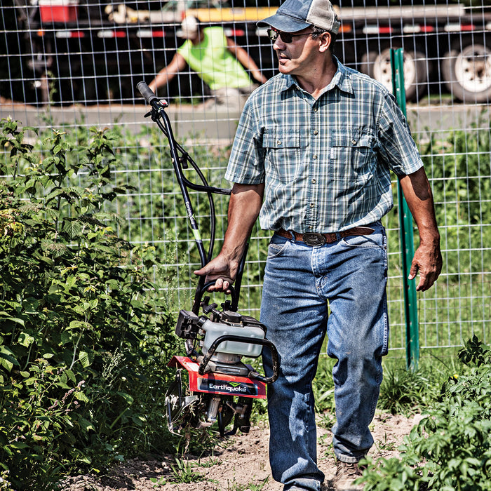 Earthquake 31452 MAC Tiller Cultivator, Powerful 33cc 2-Cycle Viper Engine, Gear Drive Transmission, Lightweight, Easy to Carry, 5-Year Warranty, Red