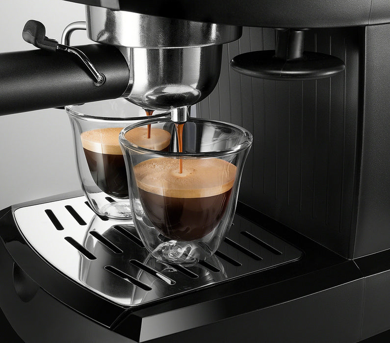 DeLonghi EC155 15 Bar Espresso and Cappuccino Machine, Black